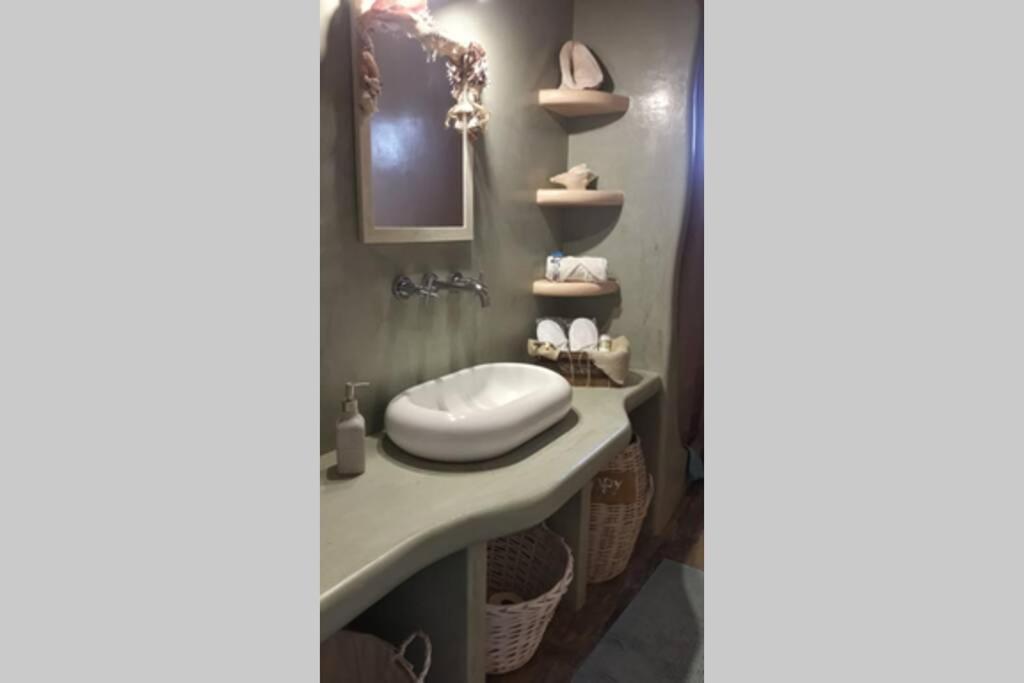 Nikis Seaside House Villa Vlichadia Екстериор снимка