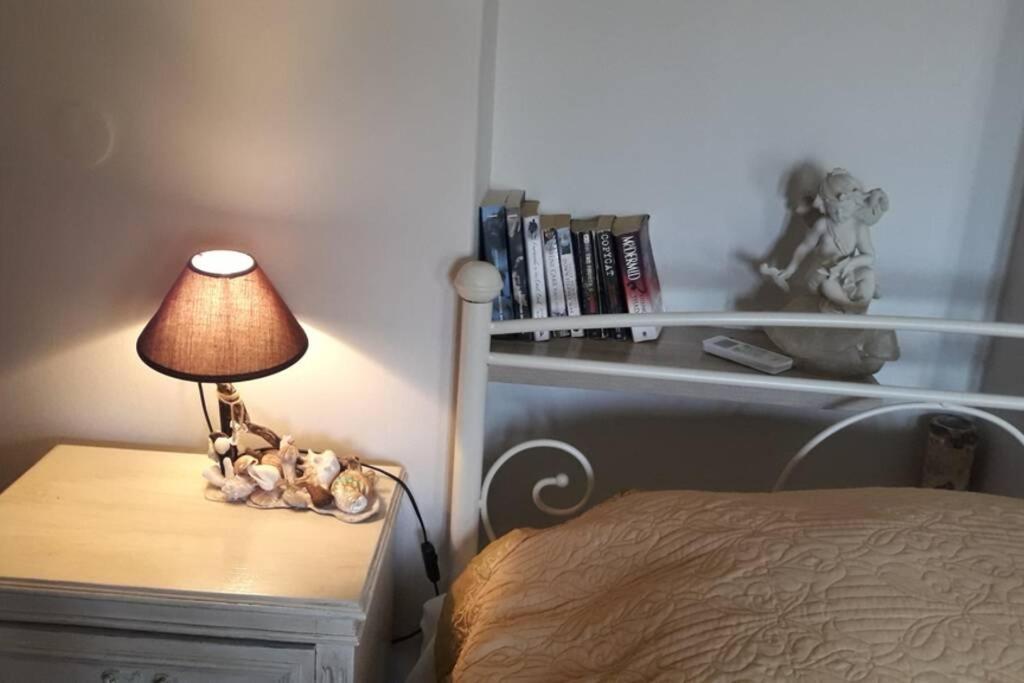 Nikis Seaside House Villa Vlichadia Екстериор снимка