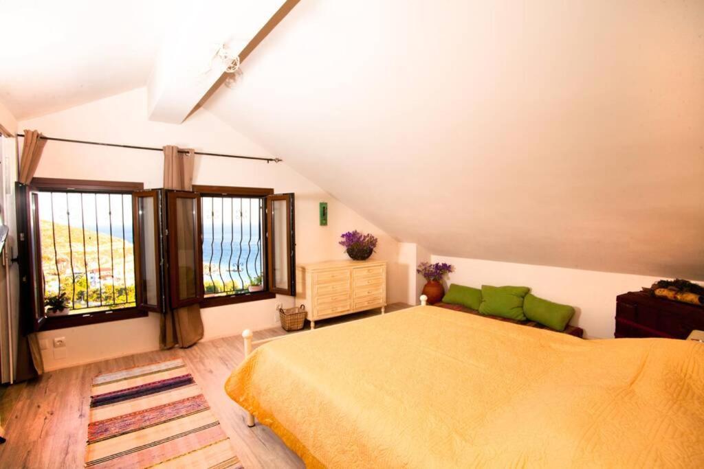 Nikis Seaside House Villa Vlichadia Екстериор снимка