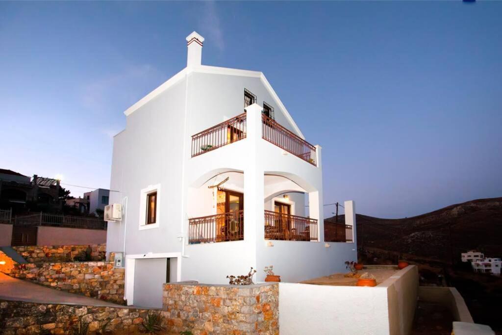 Nikis Seaside House Villa Vlichadia Екстериор снимка