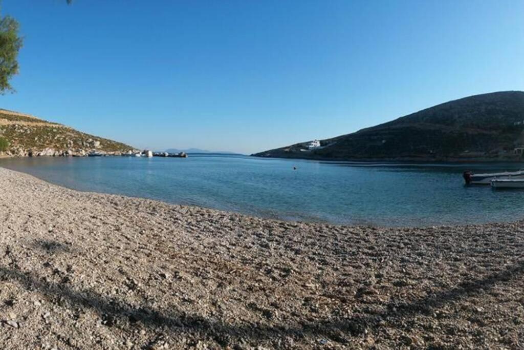Nikis Seaside House Villa Vlichadia Екстериор снимка