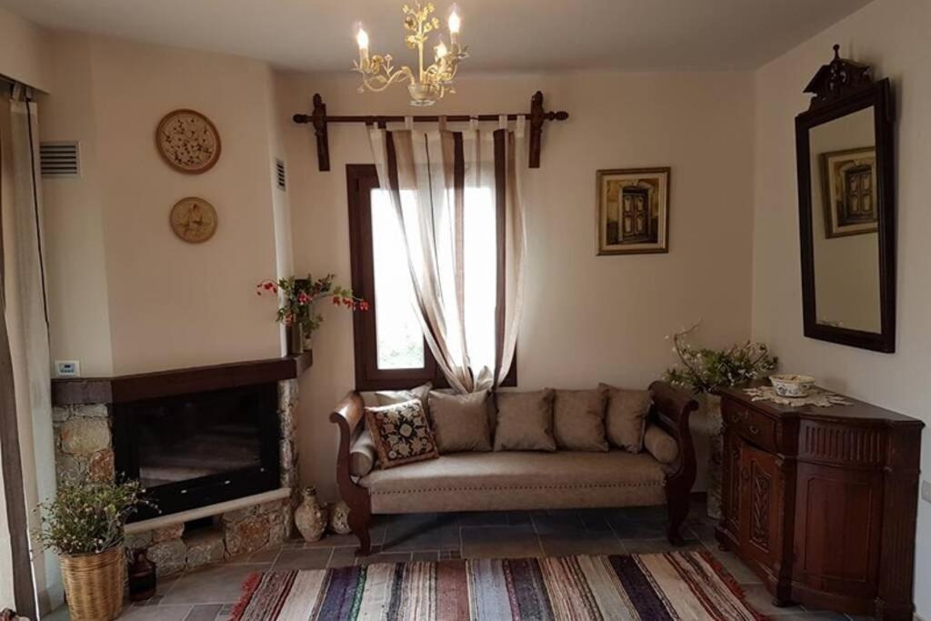 Nikis Seaside House Villa Vlichadia Екстериор снимка