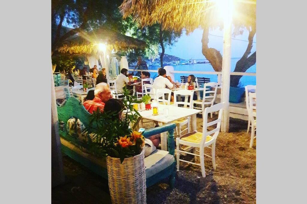 Nikis Seaside House Villa Vlichadia Екстериор снимка